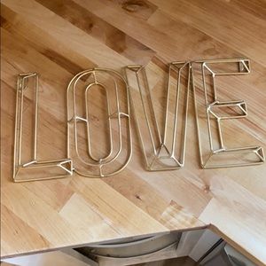 Gold Love sign